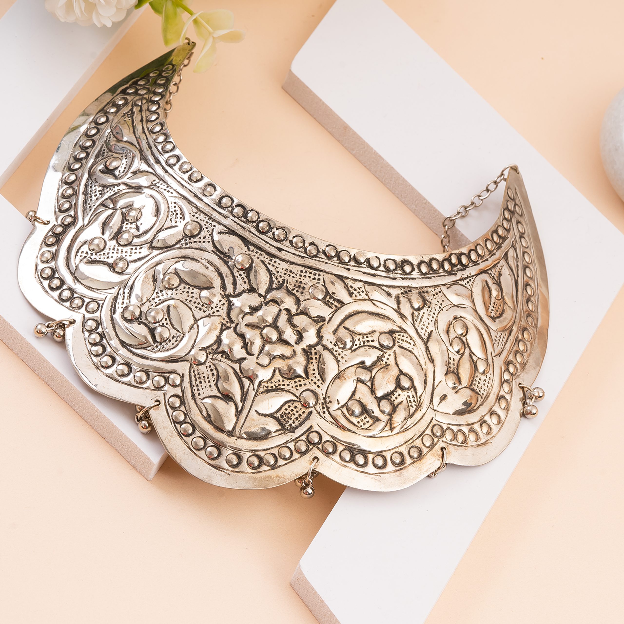 Choker Necklaces
